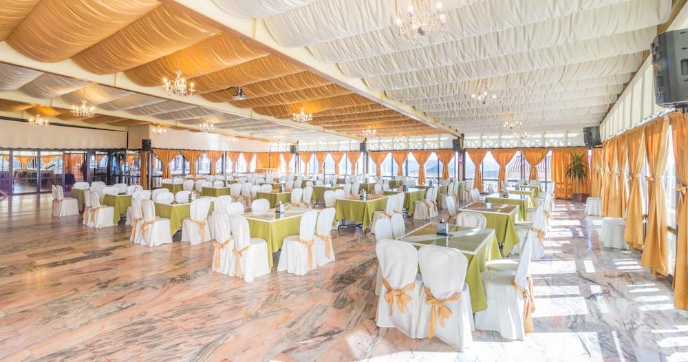 חרז דה לוס קבאלרוס Hotel Los Templarios מראה חיצוני תמונה