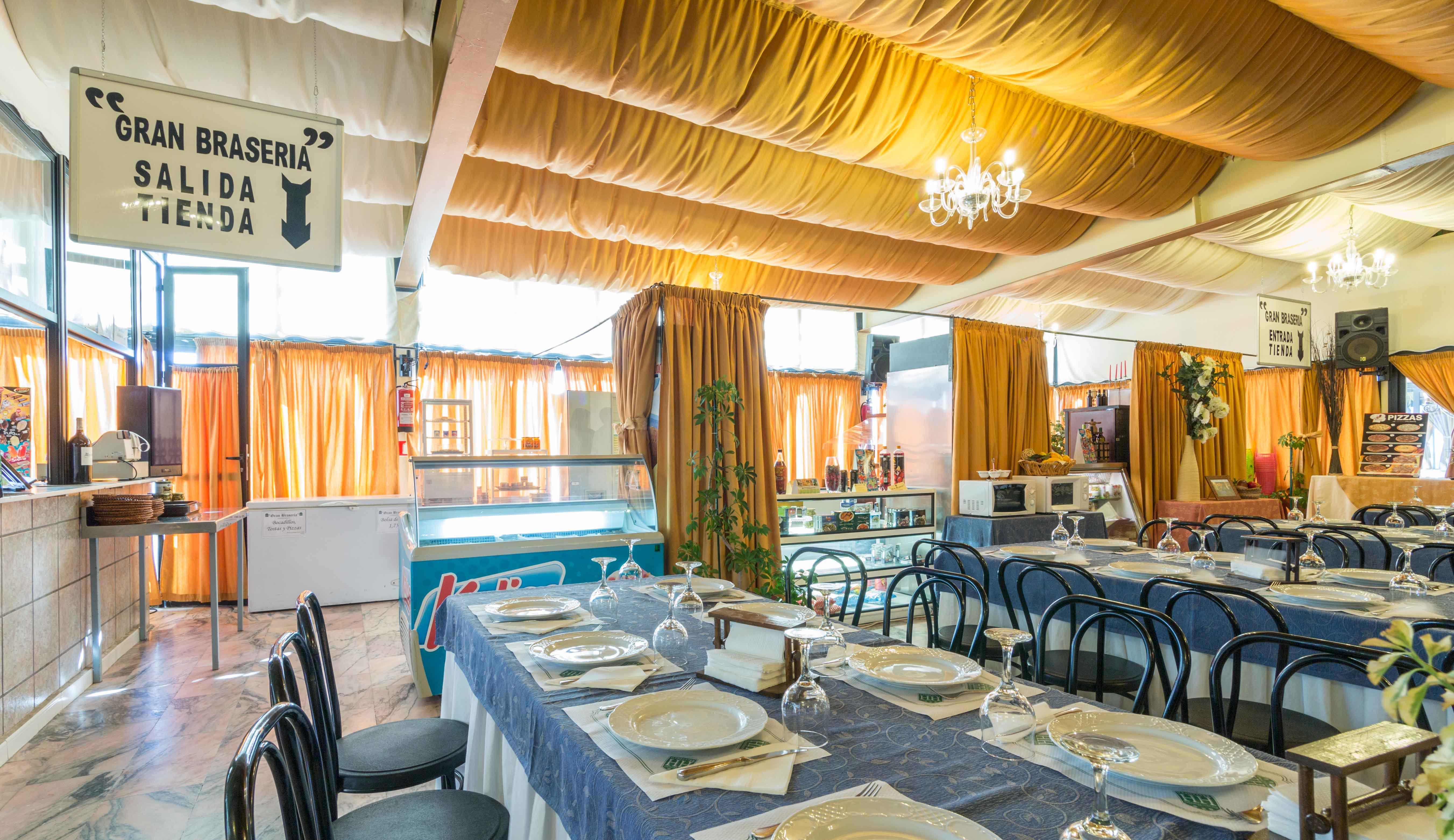 חרז דה לוס קבאלרוס Hotel Los Templarios מראה חיצוני תמונה